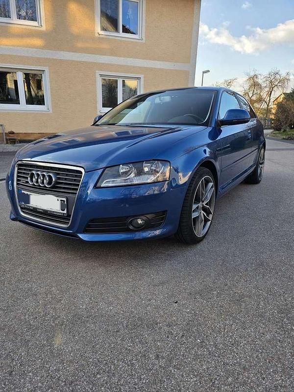 Gebraucht Audi A3 Ambition 140 PS (102 kW) 2010 Blau Kleinwagen