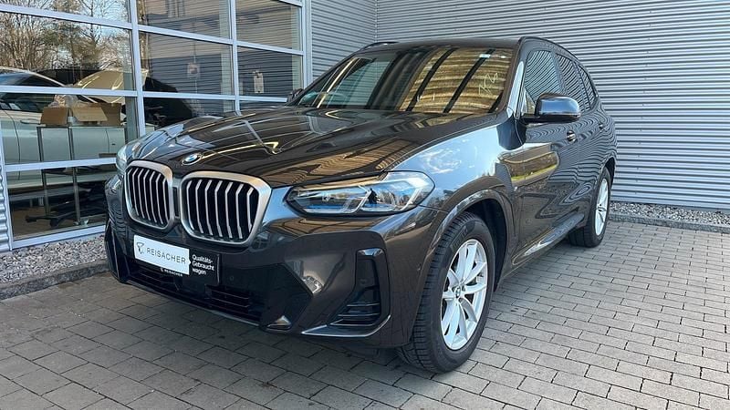 Gebraucht BMW X3 Efficient Dynamics 184 PS (135 kW) 2024 Sophistograu brillanteffekt SUV