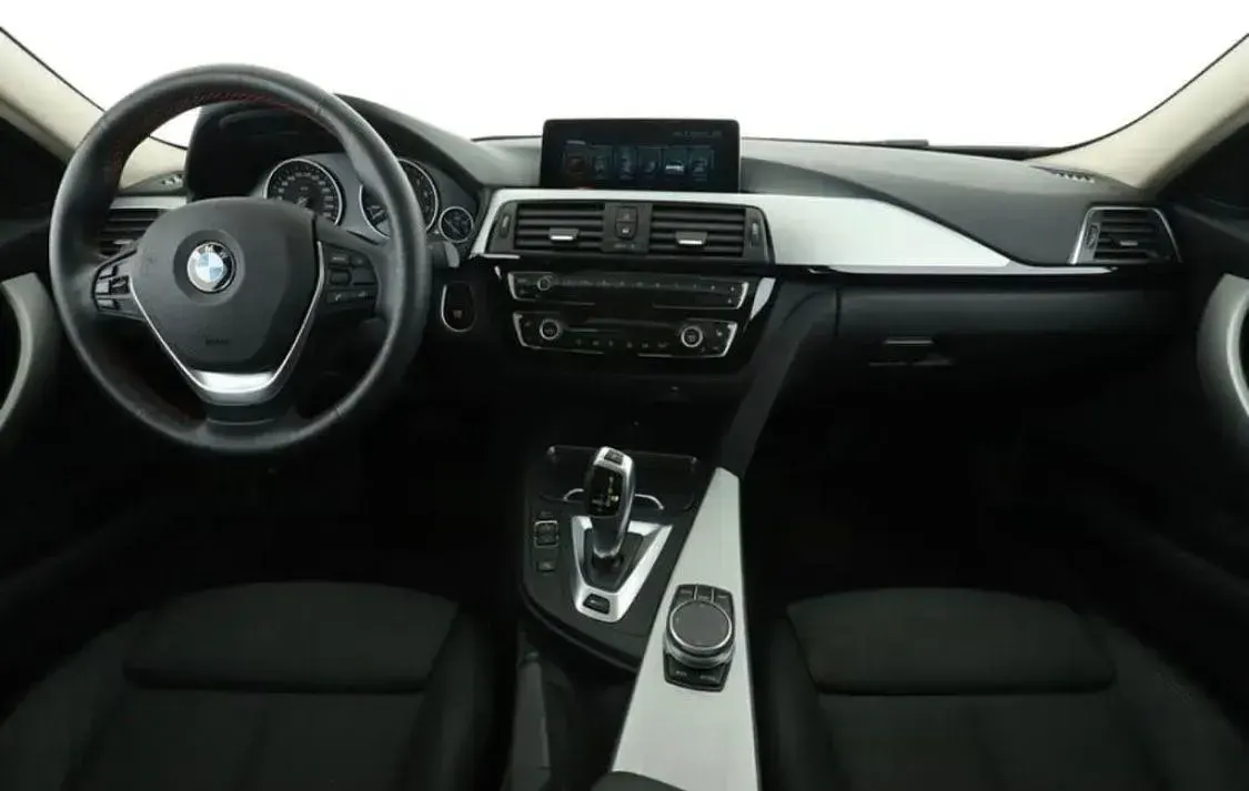 Gebraucht BMW 330e iPerformance 252 PS (185 kW) 2017 Beige Limousine