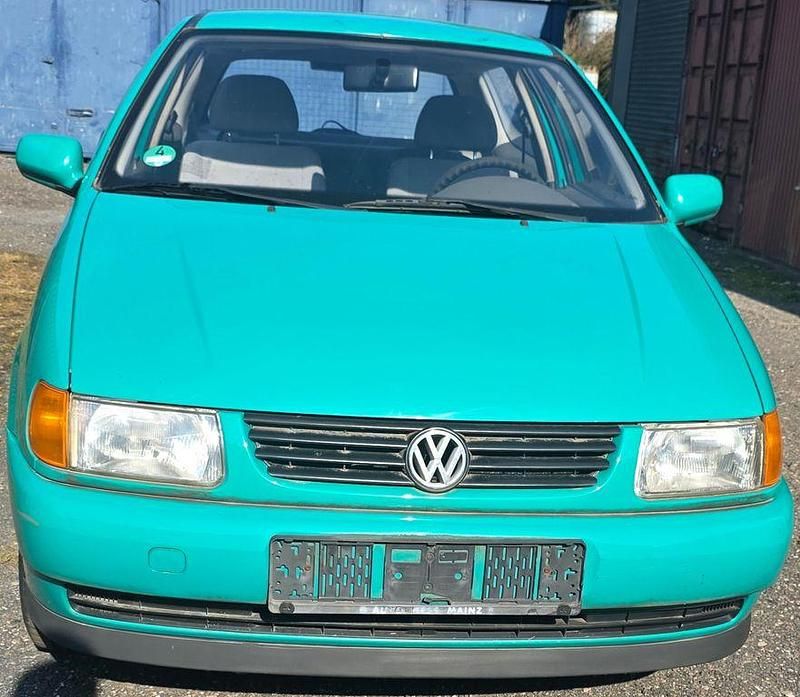 Gebraucht VW Polo 50 PS (36 kW) 1997 Grün Limousine