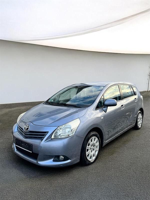 Blau Gebraucht 2009 Toyota Corolla Verso Van / Kleinbus | 3.400 € (Fairer Preis) - Bild 1/4