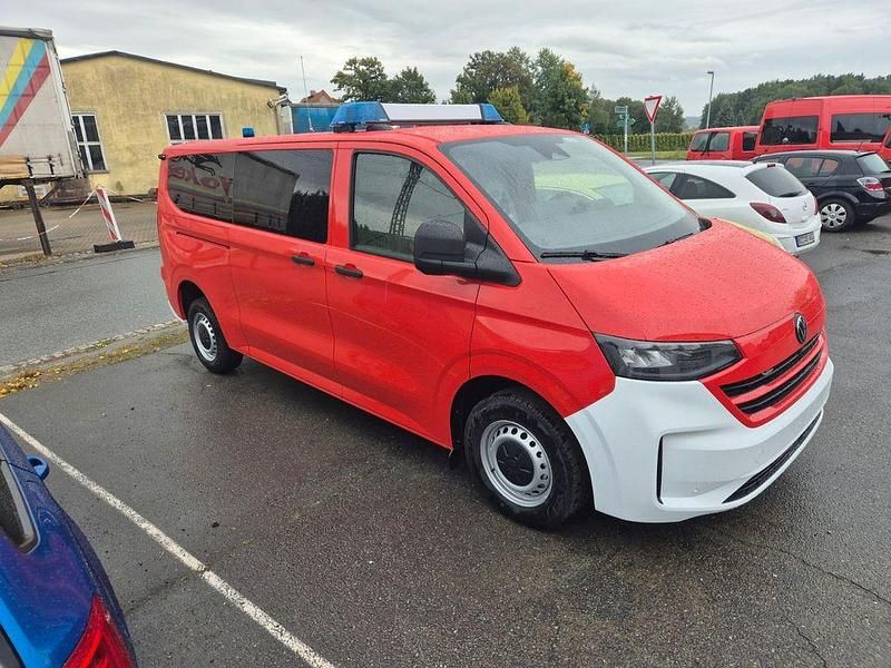 Neu VW Transporter 150 PS (110 kW) 2025 Rot Van