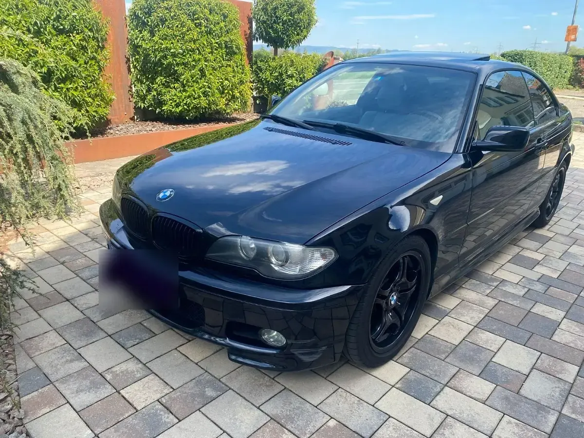 Gebraucht BMW 320 M Sport 170 PS (125 kW) 2003 Schwarz Coupé
