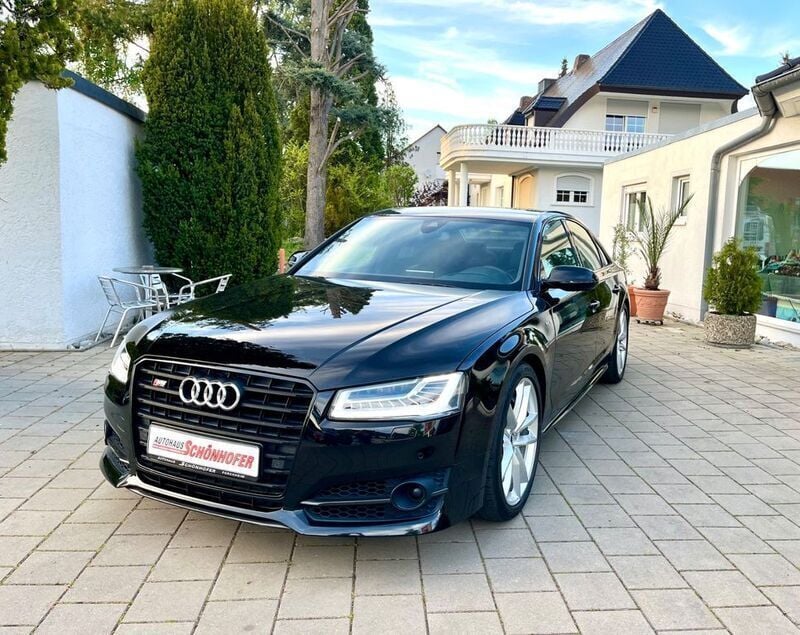 Schwarz Gebraucht 2017 Audi S8 plus Sport Limousine | 67.990 € - Bild 1/4