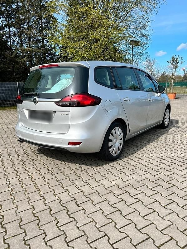 Gebraucht Opel Zafira 165 PS (121 kW) 2013 Silber Van / Kleinbus