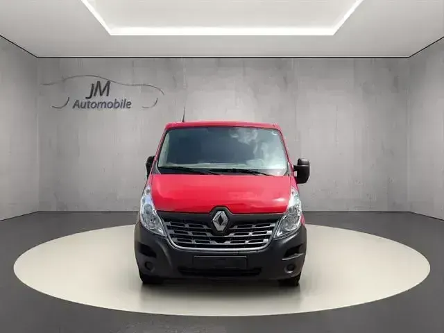 Gebraucht Renault Master 131 PS (96 kW) 2018 Rot Van