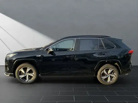 Gebraucht Toyota RAV4 Hybrid Plus 306 PS (225 kW) 2022 Schwarz SUV