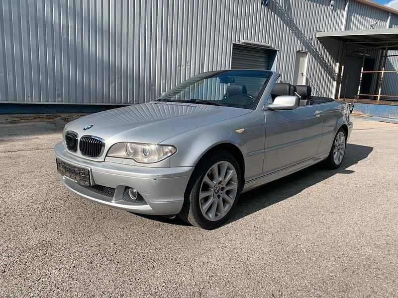 Silber Gebraucht 2006 BMW 318 Cabriolet Cabrio | 7.499 € (Fairer Preis) - Bild 1/4