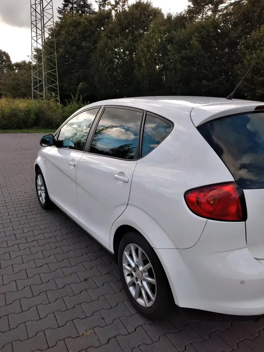 Gebraucht Seat Altea 125 PS (91 kW) 2012 Weiß Limousine