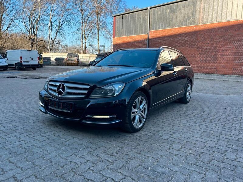 Gebraucht 2012 Mercedes C300 Limousine | 9.590 € (Fairer Preis) - Bild 1/4