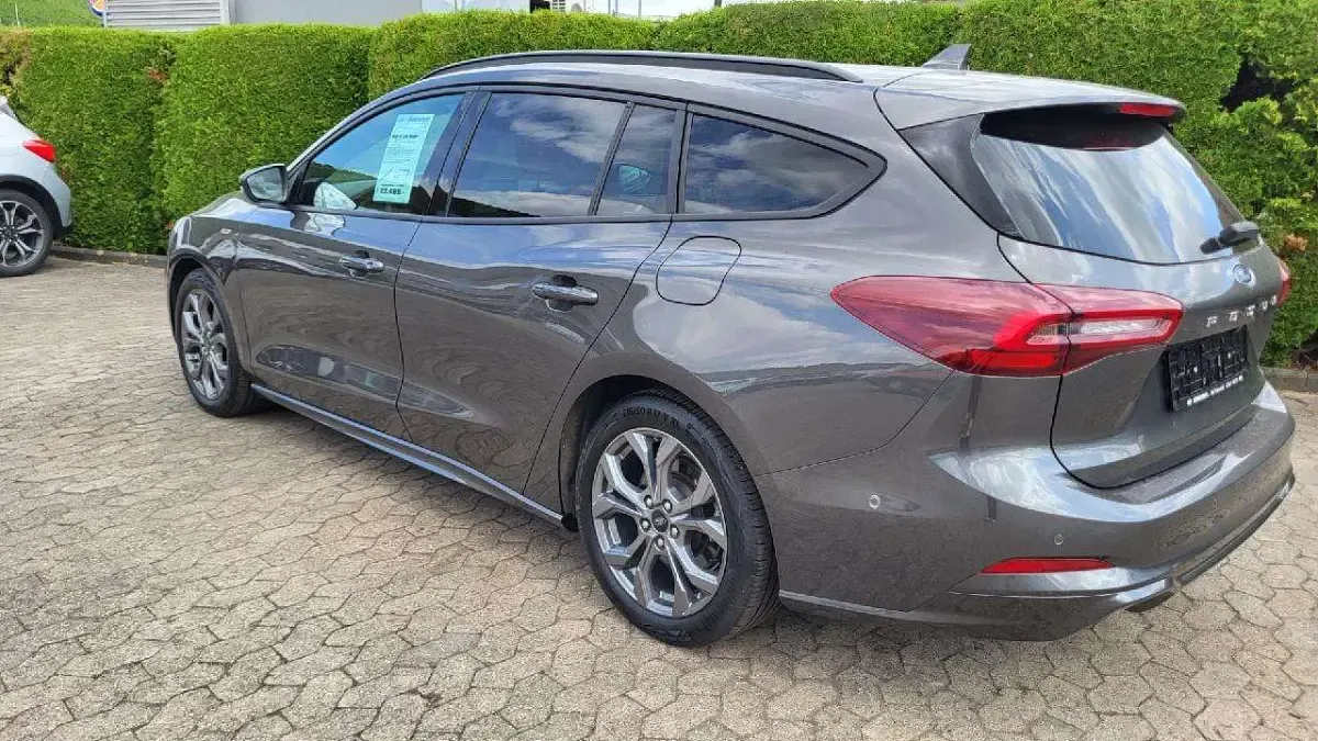 Gebraucht Ford Focus ST-Line 125 PS (91 kW) 2024 Other Kombi