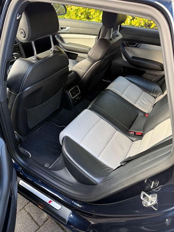 Gebraucht Audi A6 Sport 239 PS (175 kW) 2011 Blau Kombi