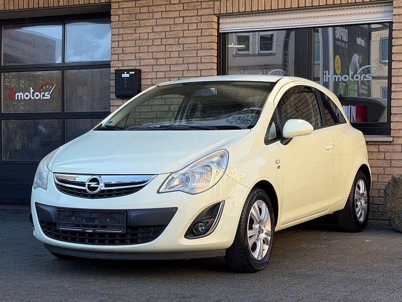 Gebraucht Opel Corsa 87 PS (63 kW) 2012 Kleinwagen