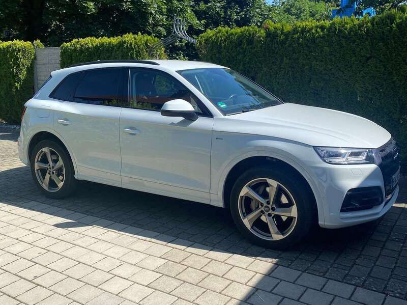Weiß Gebraucht 2019 Audi Q5 Design SUV | 29.500 € (Superpreis) - Bild 1/4