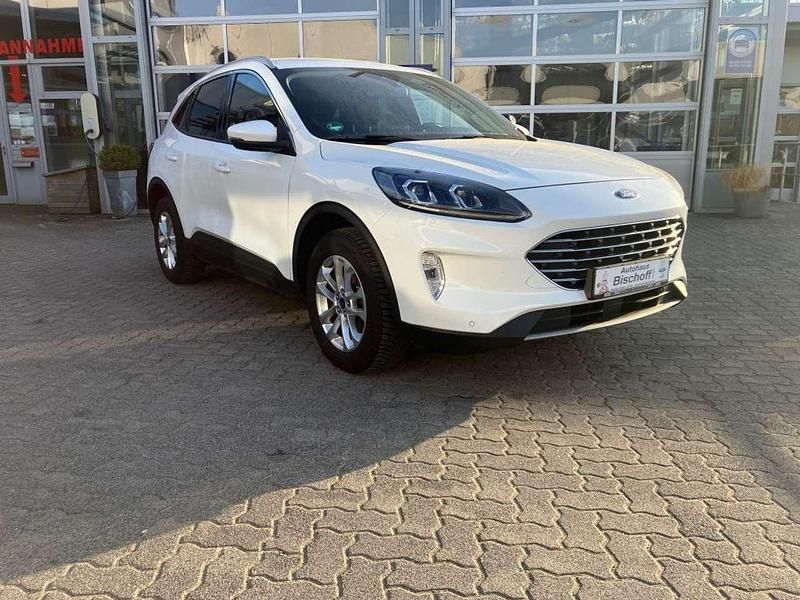 Gebraucht Ford Kuga Titanium X 224 PS (164 kW) 2022 Frozen white SUV