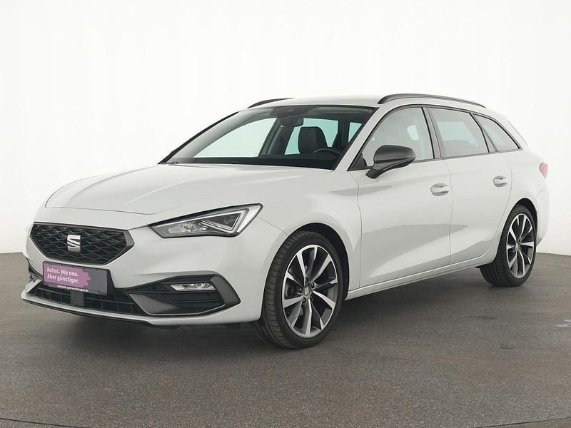 Weiss Gebraucht 2021 Seat Leon FR Kombi | 21.899 € (Fairer Preis) - Bild 1/4