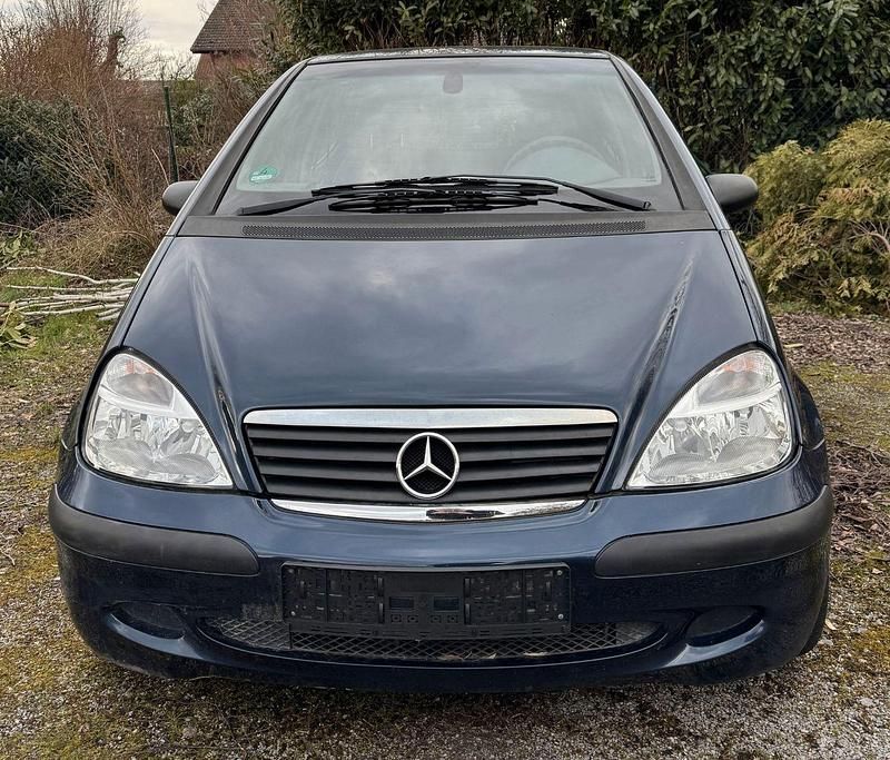 Gebraucht Mercedes A170 Classic 95 PS (69 kW) 2002 Blau Kleinwagen