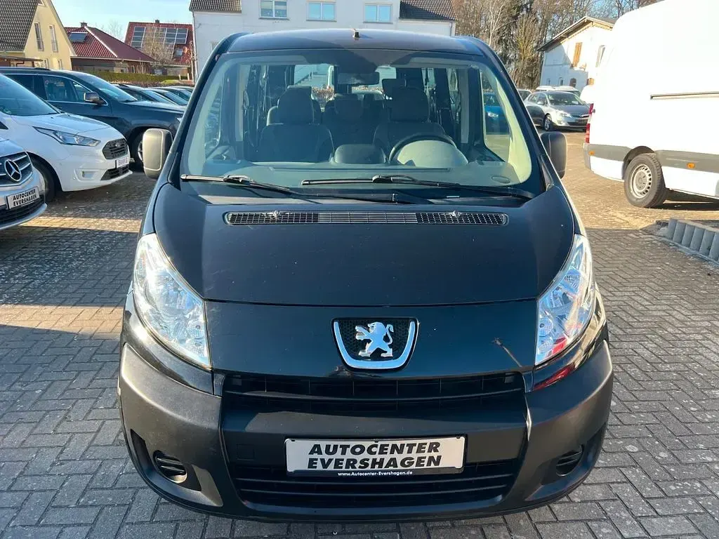Gebraucht Peugeot TePee 98 PS (72 kW) 2012 Van / Kleinbus