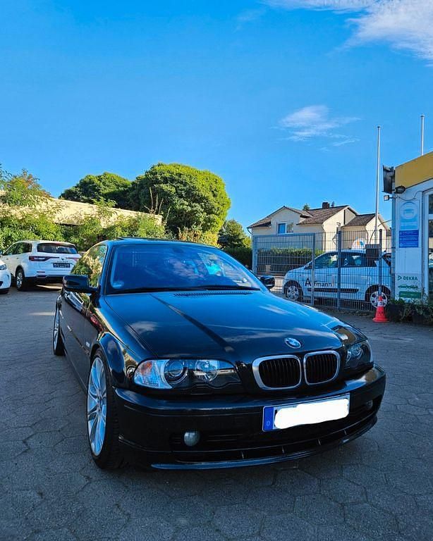 Schwarz Gebraucht 2001 BMW 325 Performance Coupé | 10.000 € (Teuer) - Bild 1/4