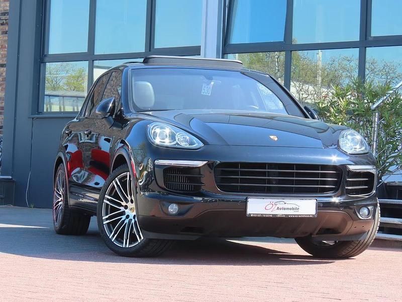 Schwarz Gebraucht 2014 Porsche Cayenne S Sport SUV | 34.900 € (Fairer Preis) - Bild 1/4