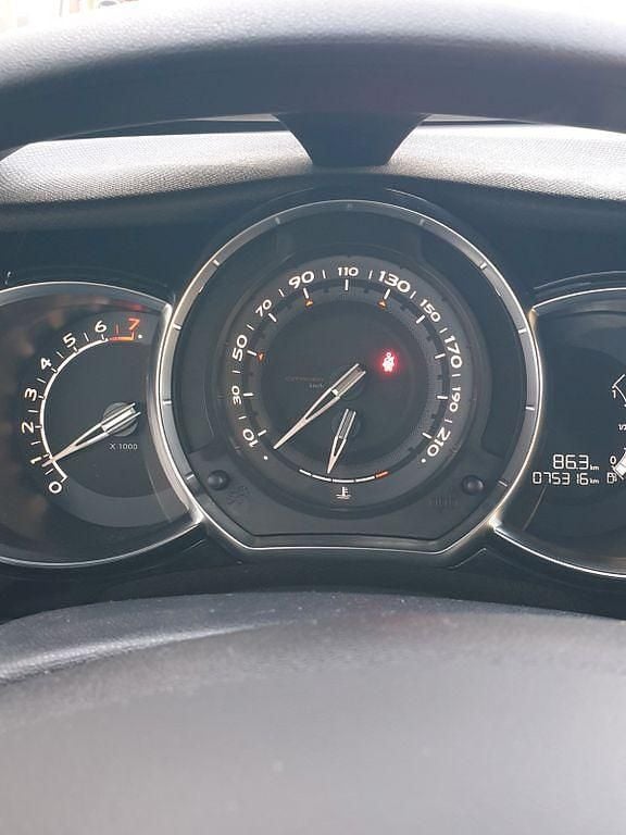 Gebraucht Citroën DS3 So Chic 120 PS (88 kW) 2012 Schwarz Kleinwagen