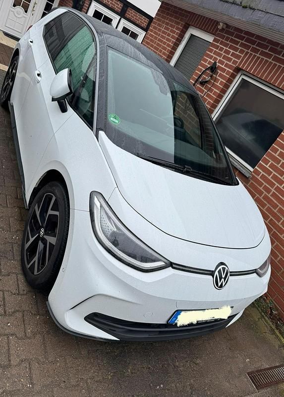 Gebraucht VW ID.3 Pro 150 kW (204 PS) 2023 Weiß Kleinwagen