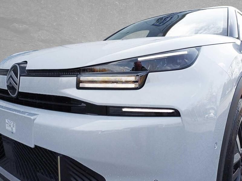 Neu Citroën C4 PureTech 131 PS (96 kW) 2025 Weiß (okeninweiss) Limousine