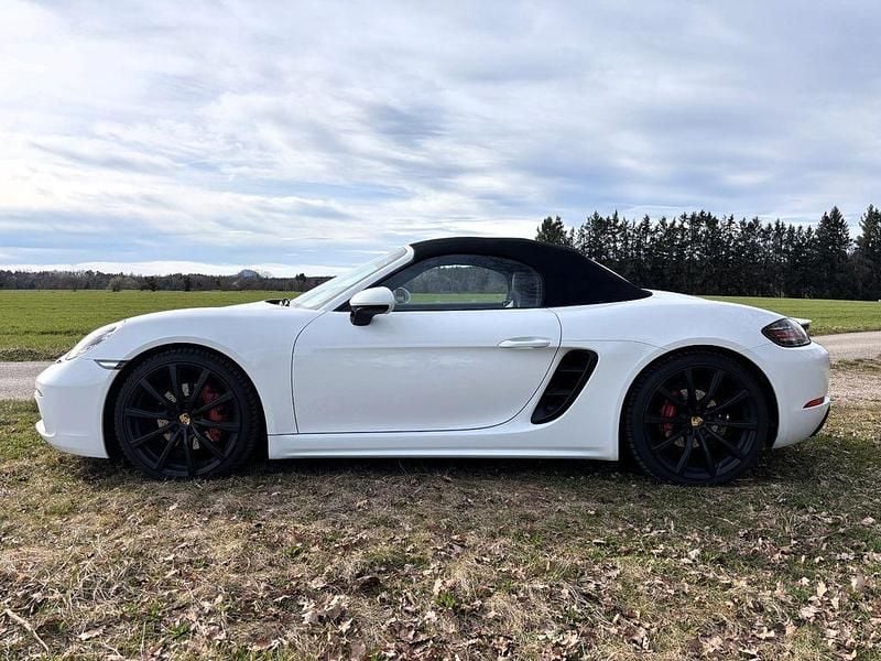 Gebraucht Porsche 718 Boxster 349 PS (256 kW) 2018 Weiß Cabrio