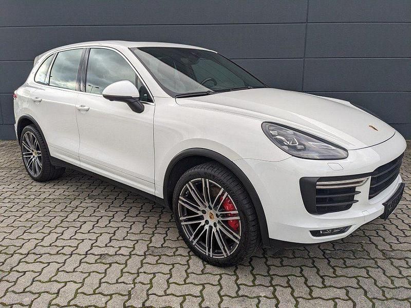 Gebraucht Porsche Cayenne Turbo 519 PS (381 kW) 2018 Weiß SUV
