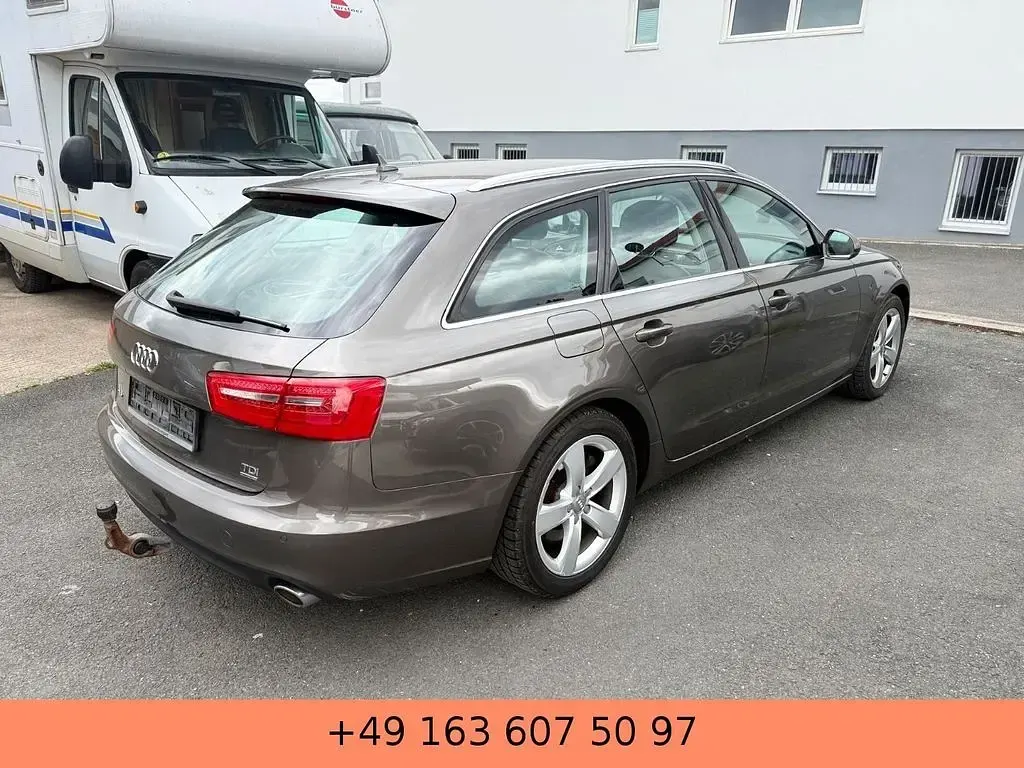 Gebraucht Audi A6 Comfort 245 PS (180 kW) 2012 Grau Kombi