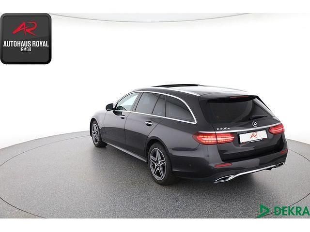 Gebraucht Mercedes E300 AMG 320 PS (235 kW) 2022 Kombi