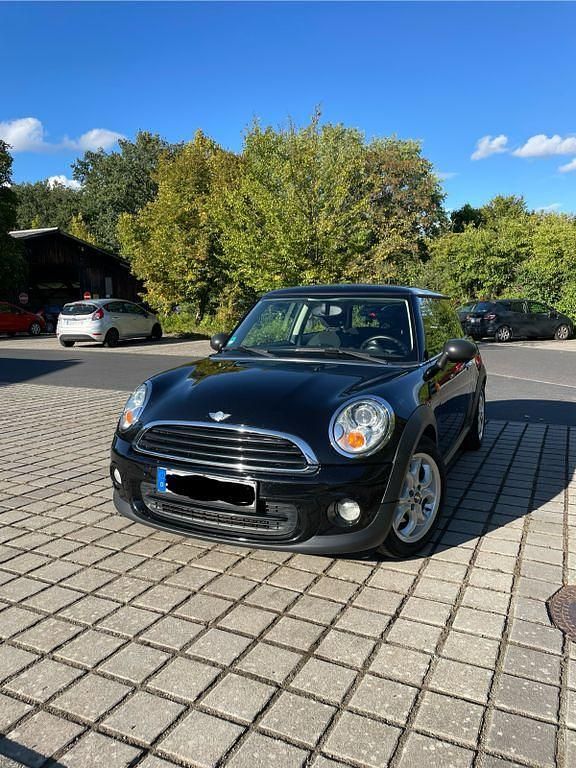 Schwarz Gebraucht 2011 Mini ONE Kleinwagen | 3.950 € (Guter Preis) - Bild 1/4