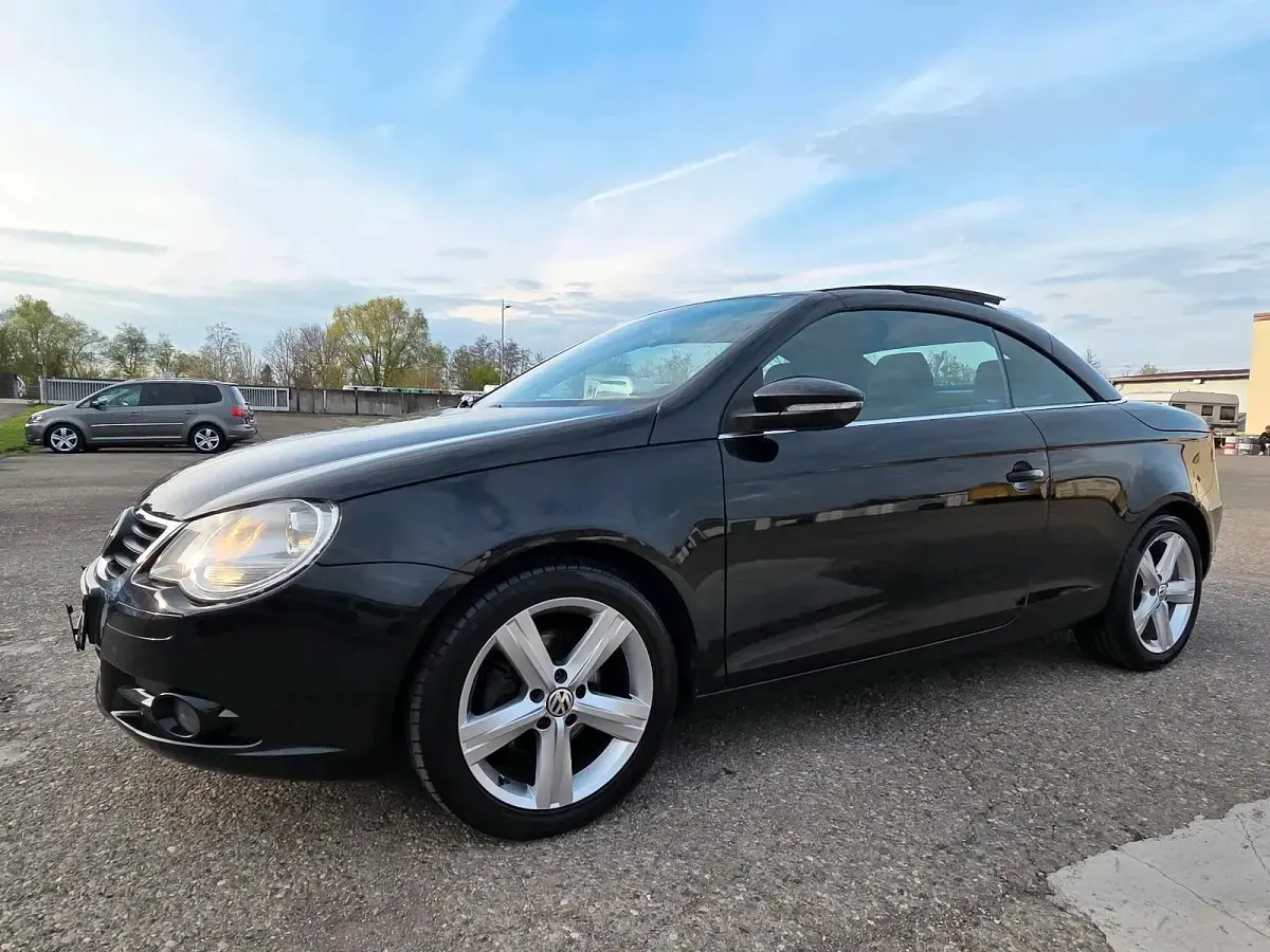 Gebraucht VW Eos 122 PS (89 kW) 2009 Schwarz Cabrio