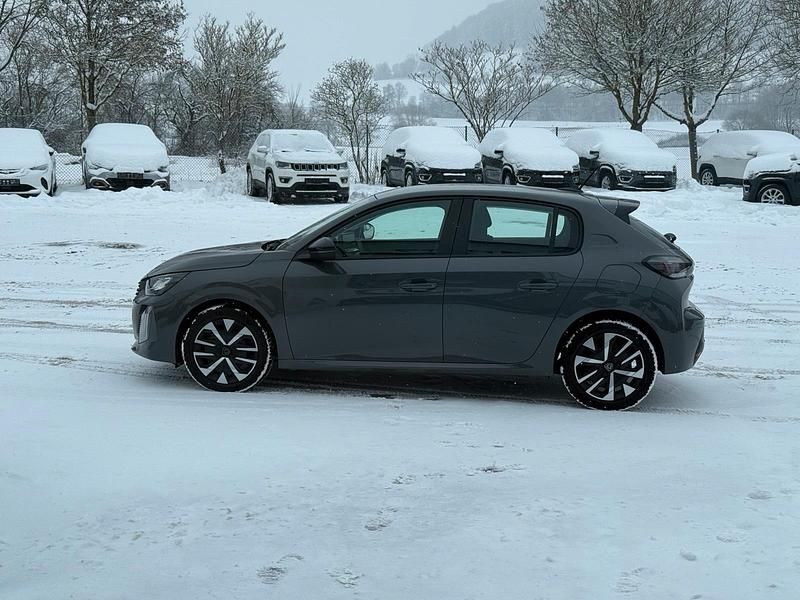 Gebraucht Peugeot 208 Active 75 PS (55 kW) 2024 Grau Kleinwagen