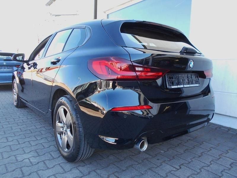 Gebraucht BMW 118 136 PS (100 kW) 2022 Schwarz Kleinwagen