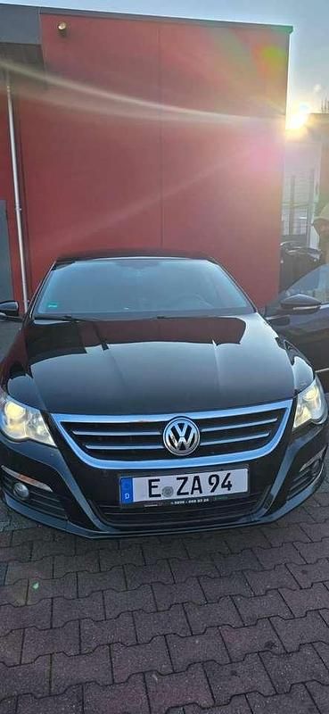 Gebraucht VW Passat Basis 160 PS (117 kW) 2010 Schwarz Limousine