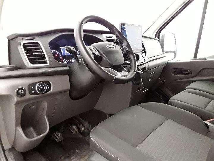 Gebraucht Ford Transit Trend 131 PS (96 kW) 2024 Frostweiß Van / Kleinbus