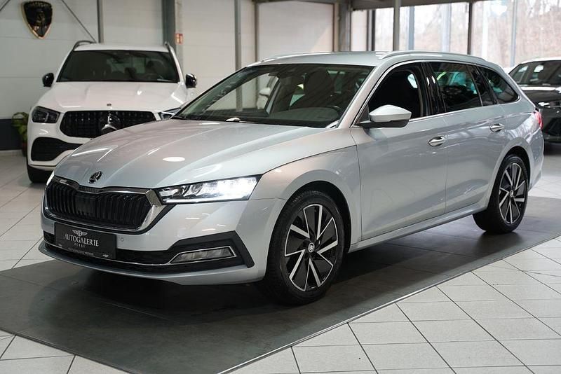 Silber Gebraucht 2020 Skoda Octavia First Edition Kombi | 16.900 € (Guter Preis) - Bild 1/4