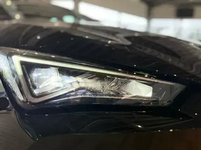 Second-hand Cupra Leon 110 CP (80 kW) 2022 Andere Berlinǎ