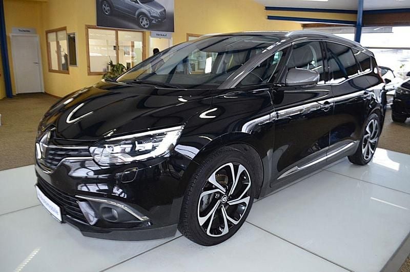 Gebraucht Renault Scénic IV Bose Edition 160 PS (117 kW) 2017 Schwarz Van / Kleinbus