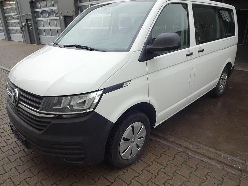 Weiß Gebraucht 2021 VW T6.1 Van | 26.500 € (Teuer) - Bild 1/4