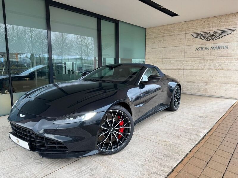 Schwarz Neu 2024 Aston Martin V8 Vantage Coupé | 174.990 € (Teuer) - Bild 1/4
