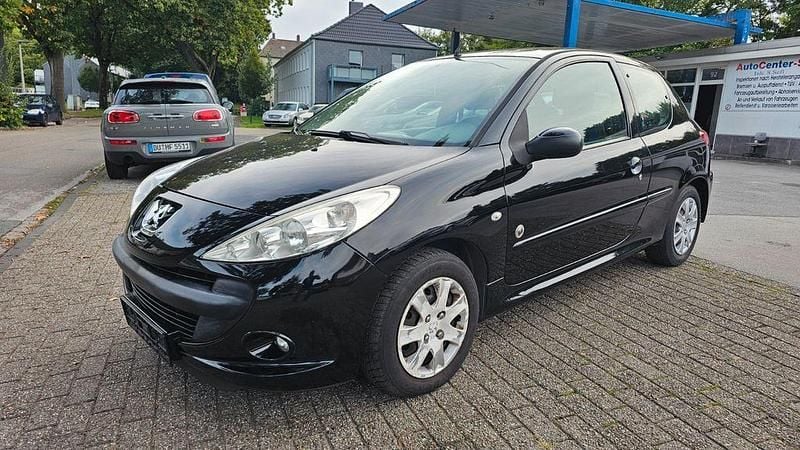 Gebraucht Peugeot 206+ 73 PS (53 kW) 2012 Lackierung schwarz perla nera/ Kleinwagen