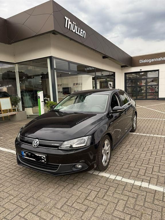 Schwarz Gebraucht 2014 VW Jetta Limousine | 7.200 € (Fairer Preis) - Bild 1/4