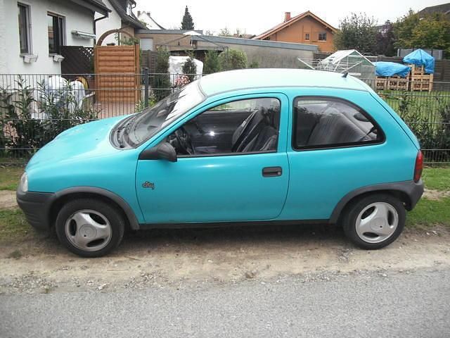 Gebraucht Opel Corsa 45 PS (33 kW) 1994 Grün Kleinwagen