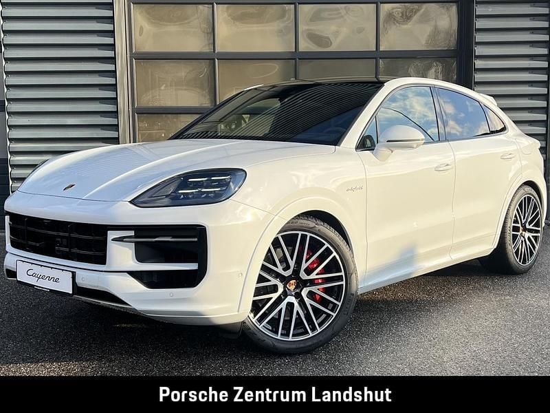 Carraraweissmetallic Gebraucht 2025 Porsche Cayenne S E-Hybrid Coupe Coupé | 139.600 € (Guter Preis) - Bild 1/4