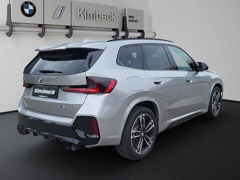 Gebraucht BMW X1 M Sport 299 PS (219 kW) 2024 Spacesilber metallic SUV