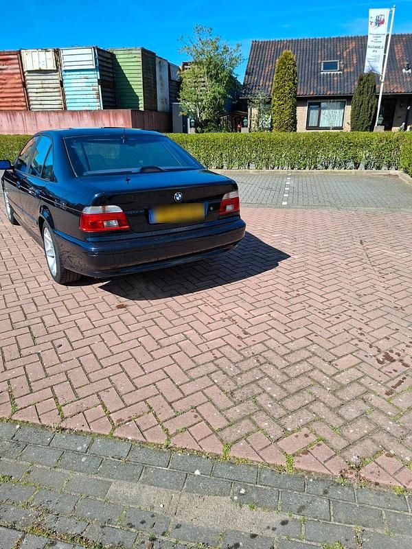 Gebraucht BMW 540 286 PS (210 kW) 2003 Blau Limousine