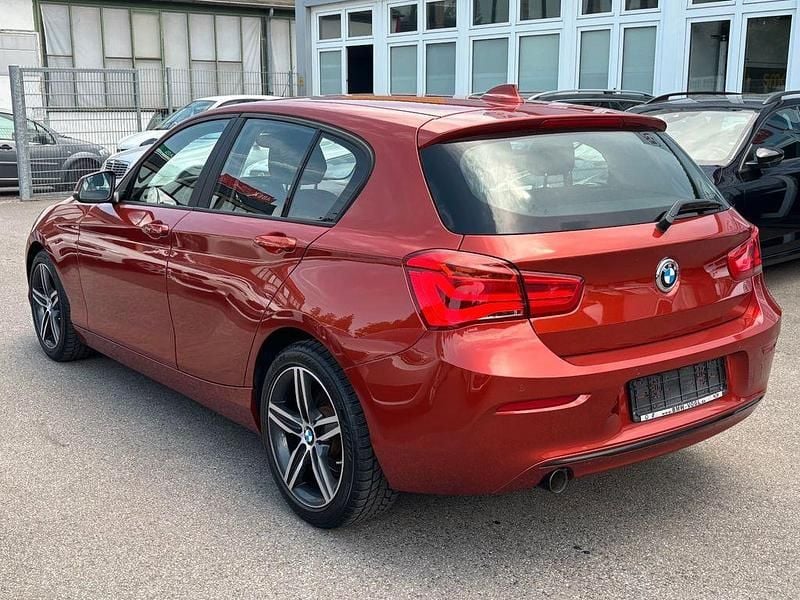 Gebraucht BMW 118 Sport Line 136 PS (100 kW) 2019 Orange Kleinwagen