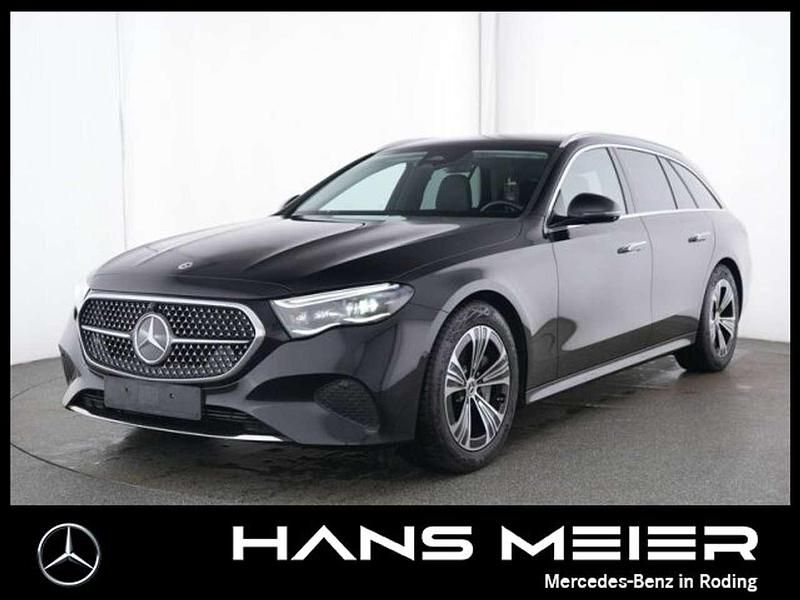 Lack obsidianschwarz Gebraucht 2024 Mercedes E450 Advanced Kombi | 59.840 € - Bild 1/4